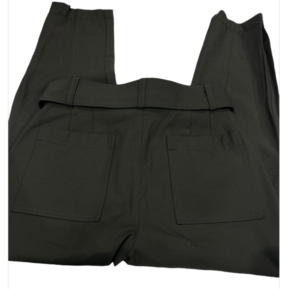 Banana Republic Women’s Slim Refined Stretch Cargo Pant - Picture 5 of 12